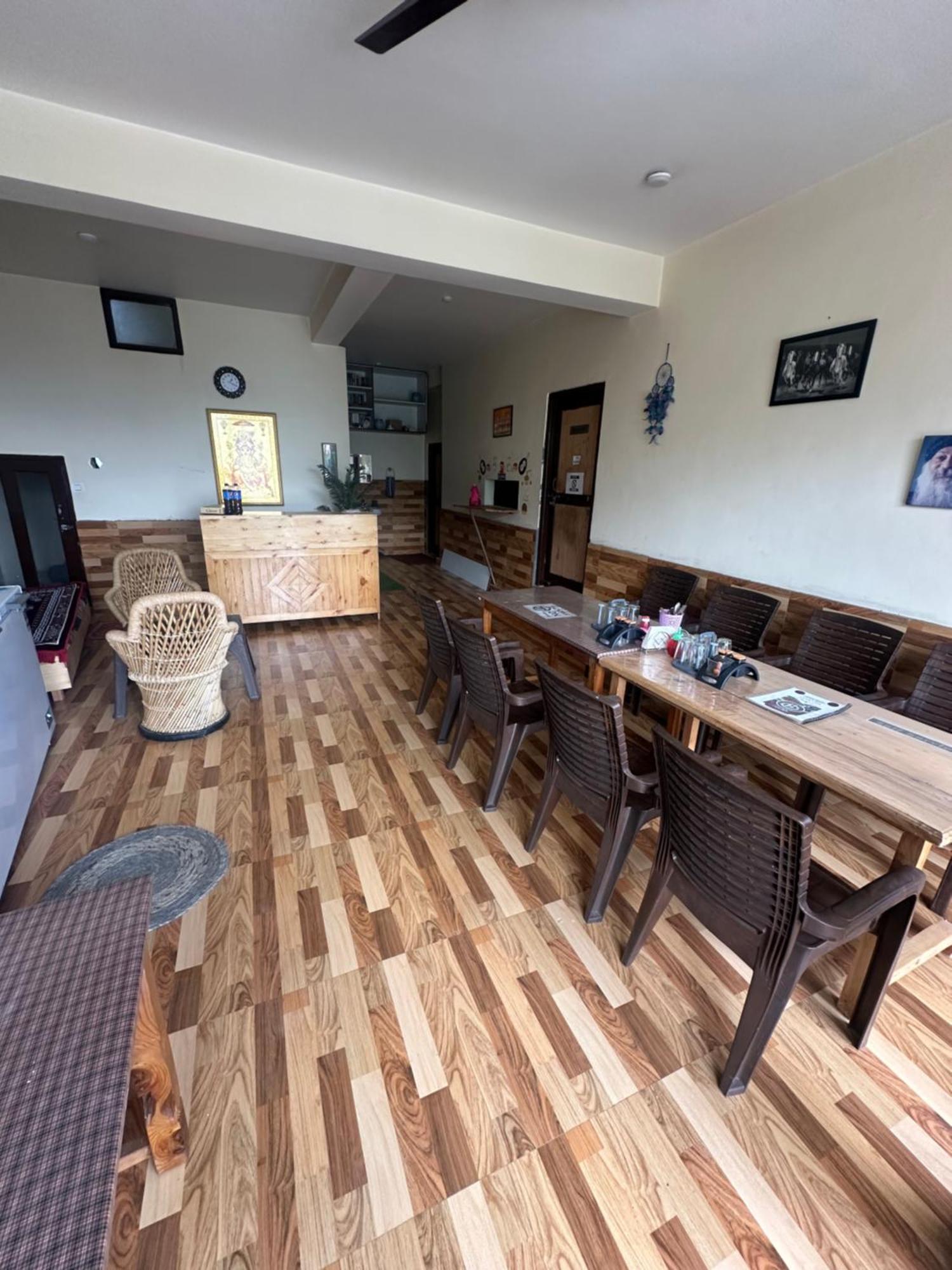 Forest Inn Jagatsukh Kültér fotó